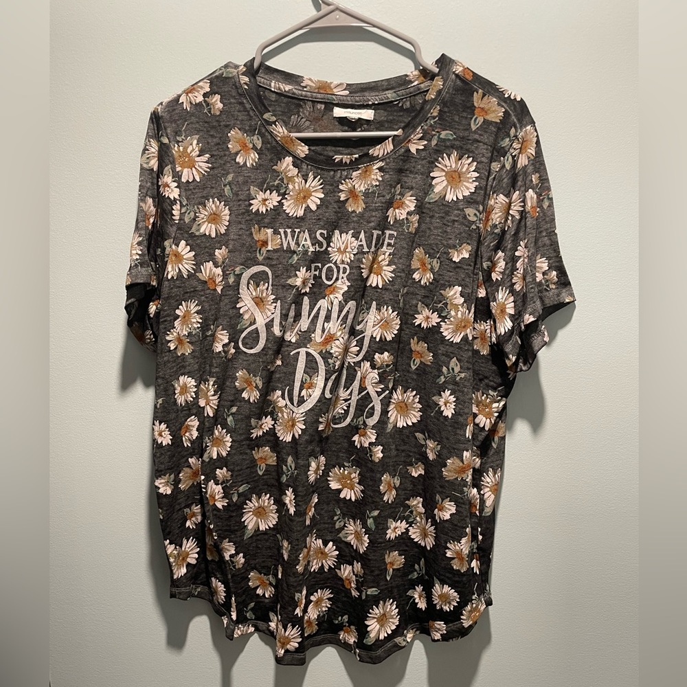Maurices Sunny Days T-Shirt - Size 1X